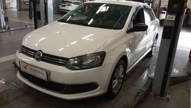 Volkswagen Polo 66e86b54f4e45a1118c86208