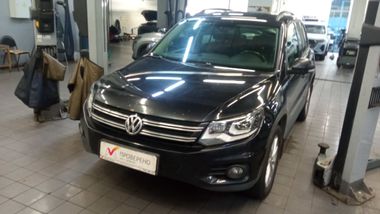 Volkswagen Tiguan 66ec35a0a92d064008e51b3f