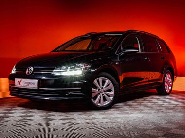 Volkswagen Golf undefined